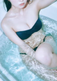 Ů���ƹ�����־��NP��